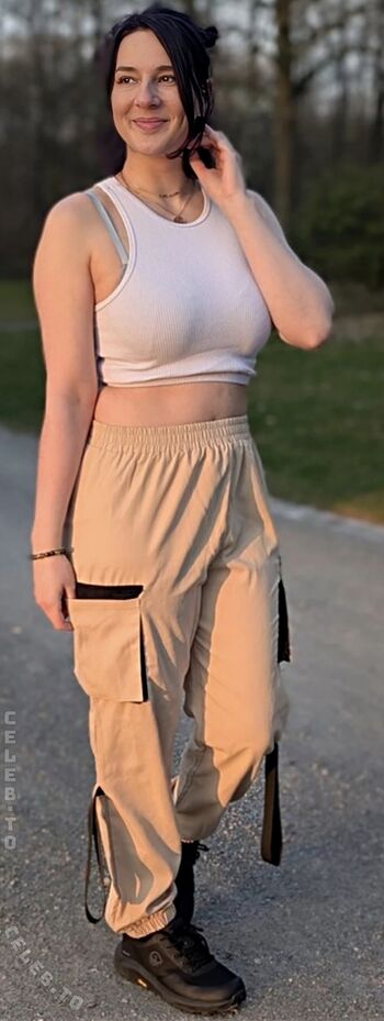 Full leaked Haselnuuuss private onlyfans photo