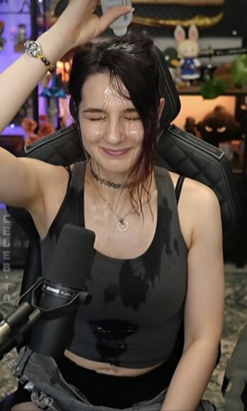 Full leaked Haselnuuuss private onlyfans photo