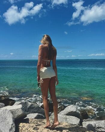 Full leaked Hazel alevok private onlyfans photo