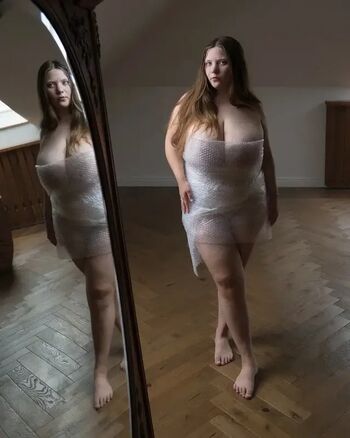 Full leaked Hazievay private onlyfans photo