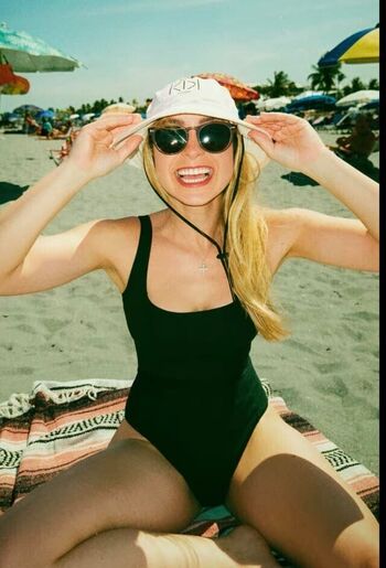 Full leaked Heatherinasnap private onlyfans photo