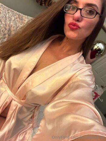 Full leaked Heidi gardner private onlyfans photo