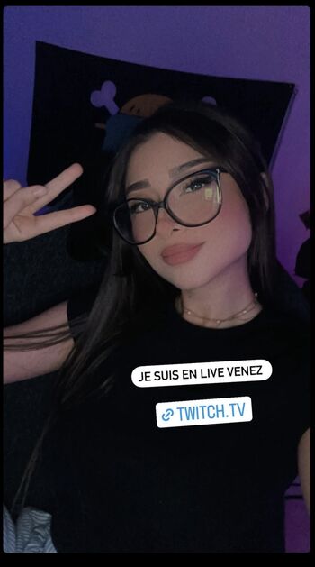 Full leaked Helydia private onlyfans photo