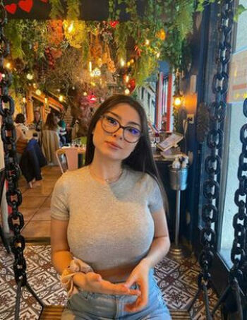 Full leaked Helydia private onlyfans photo