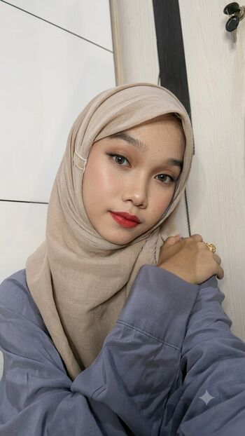 Full leaked Hijab soffia private onlyfans photo