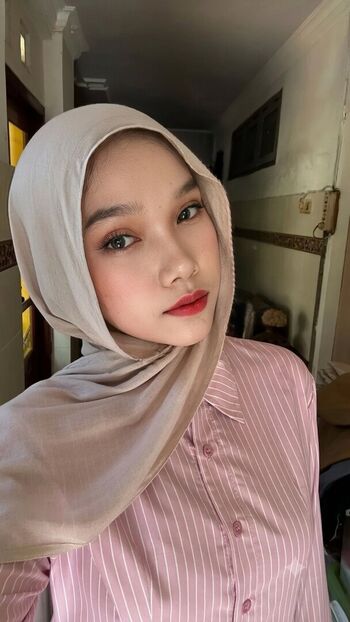 Full leaked Hijab soffia private onlyfans photo