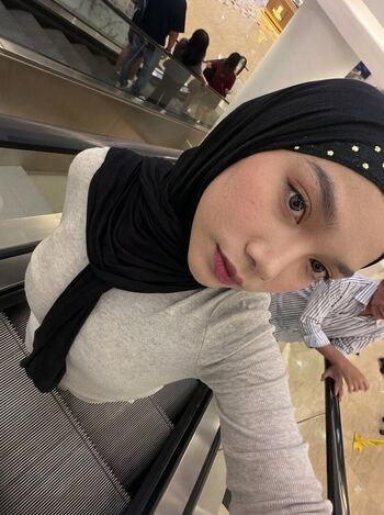 Full leaked Hijab soffia private onlyfans photo