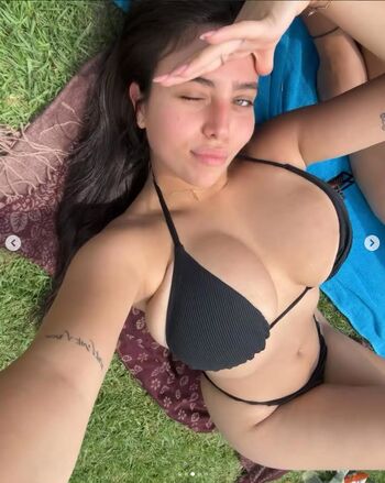 Full leaked Hilaluu private onlyfans photo