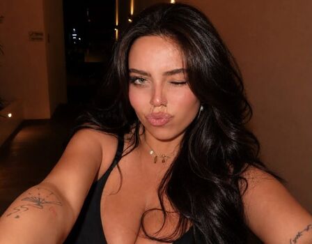 Full leaked Hilaluu private onlyfans photo