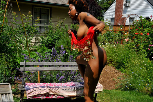 HippieGoddess
