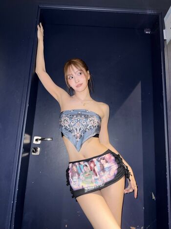 Hirai Momo