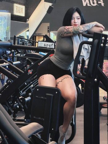 Full leaked Hitomi songyuxin private onlyfans photo