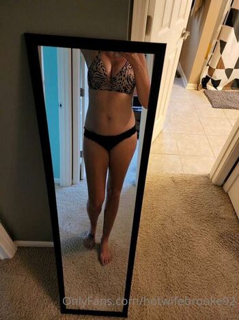 Hotwife Brooke