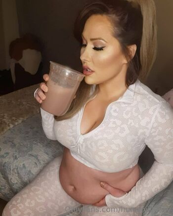 Full leaked Hungrylilkitty private onlyfans photo