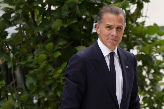 Full leaked Hunter biden private onlyfans photo