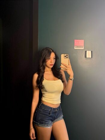 Full leaked Hyulare private onlyfans photo