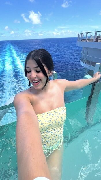 Full leaked Iamsofiabella page private onlyfans photo