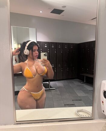 Iluvcinnie