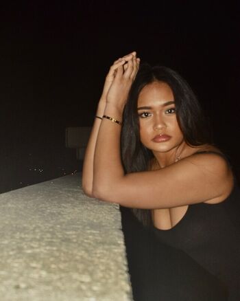 Full leaked Imaan zaiham page private onlyfans photo