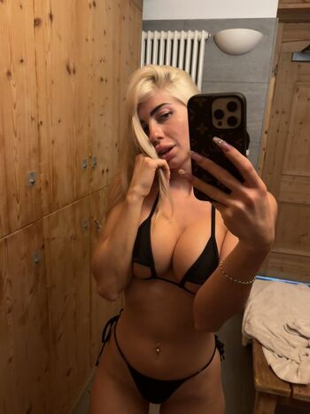 Full leaked Irene chanel private onlyfans photo