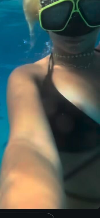 Full leaked Iris vallarani private onlyfans photo