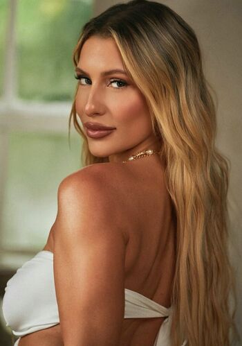 Full leaked Isabella valenti private onlyfans photo
