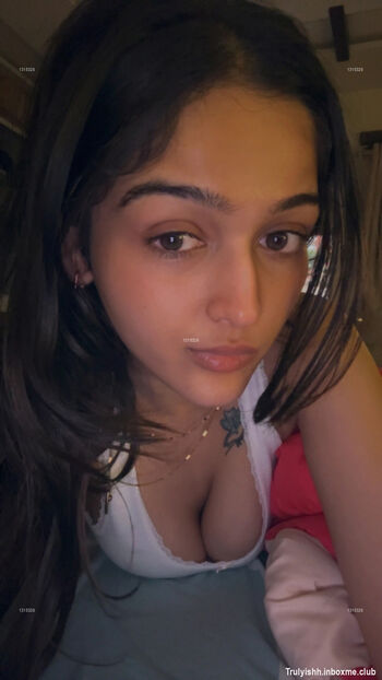 Full leaked Isha modi page private onlyfans photo