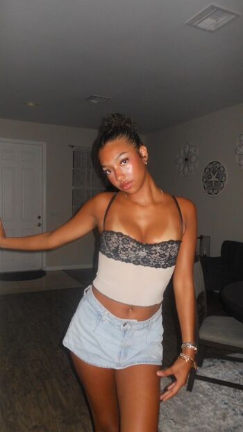Full leaked Isiennafletcher private onlyfans photo