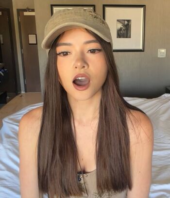 Full leaked Itskatchii  page private onlyfans photo