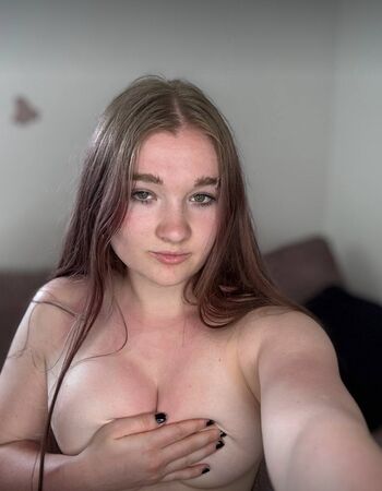 Full leaked Itslexiroseee private onlyfans photo