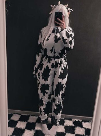 Full leaked Itsmoonica private onlyfans photo