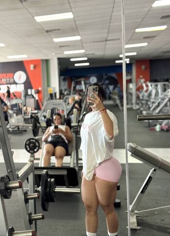 Full leaked Itzelsanchez private onlyfans photo