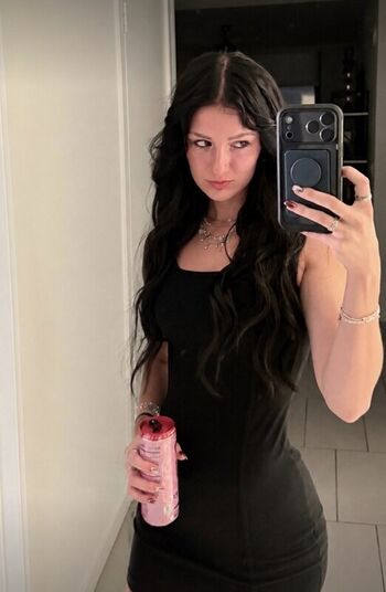 ivey_rae