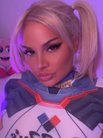 Full leaked Ivysky private onlyfans photo
