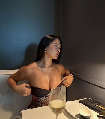 Full leaked Izzy flannery private onlyfans photo