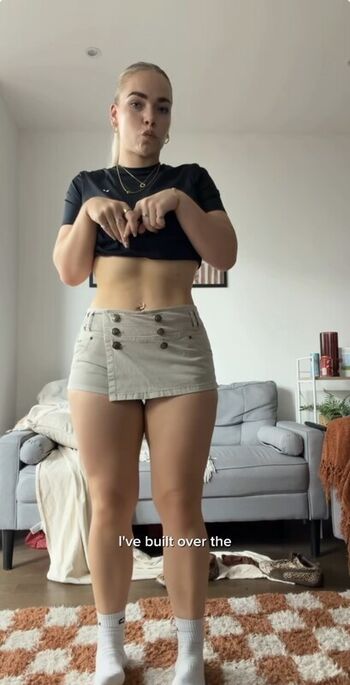 Full leaked Izzy swin private onlyfans photo