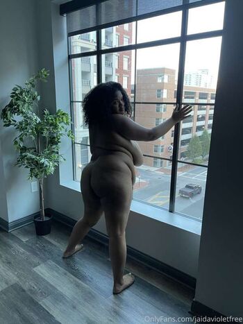 Jaida Violet