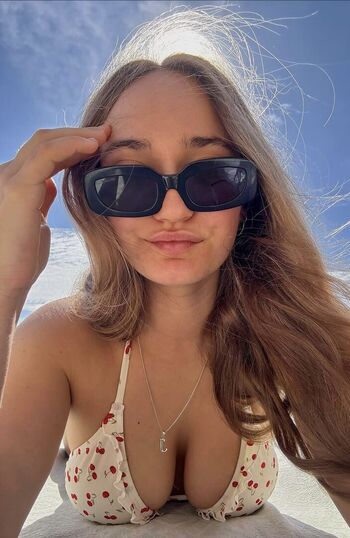 Janae Hitchenor