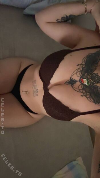 Full leaked Janaxmla private onlyfans photo