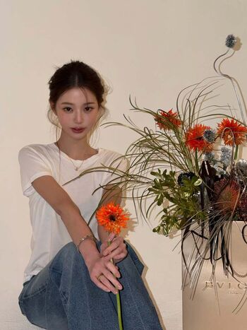 Jang Won-young