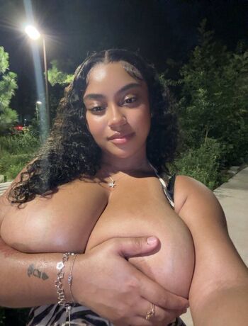 Jasmynaaliyah