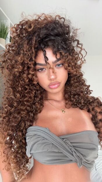 Full leaked Thephoqueen/ private onlyfans photo