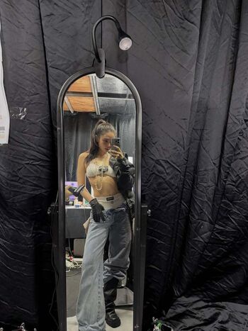 Full leaked Jennie blkpik private onlyfans photo