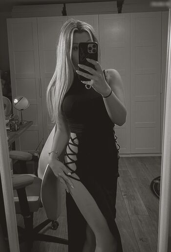 Full leaked Jennyan private onlyfans photo