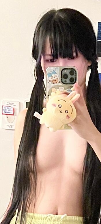 Full leaked Joyce poring page private onlyfans photo