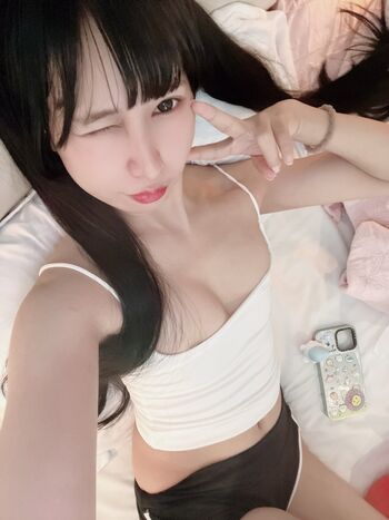 Full leaked Joyce poring private onlyfans photo