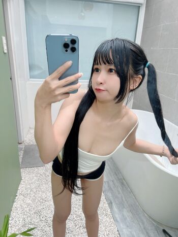 Full leaked Joyce poring private onlyfans photo