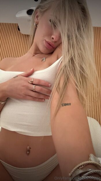 Full leaked Julia filippo private onlyfans photo