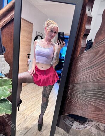 Full leaked Julia kern private onlyfans photo