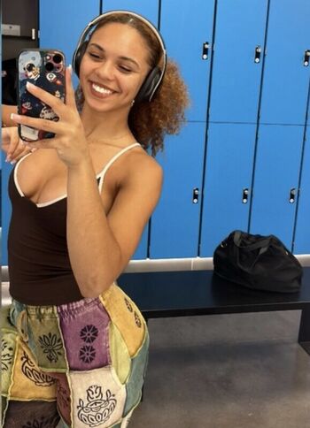 Julianna Dada
